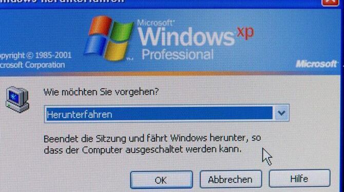 Ab dem 8. April unterstützt Microsoft sein Betriebssystem Windows XP nicht mehr mit nötigen Updates. Foto: Jens Büttner/Archi