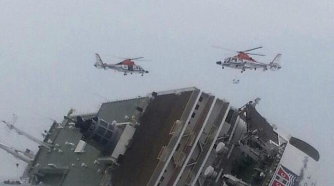 Die Fähre »Sewol« ist vor Südkorea  untergegangen. Foto: epa/Yonhap