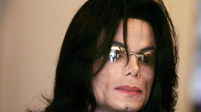 Popstar Michael Jackson 2005 in Santa Maria (USA). Foto: Hector Mata