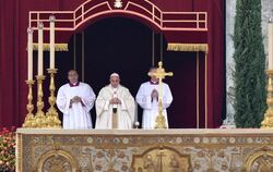 Papst Franziskus im Gebet. Foto: Ettore Ferrari