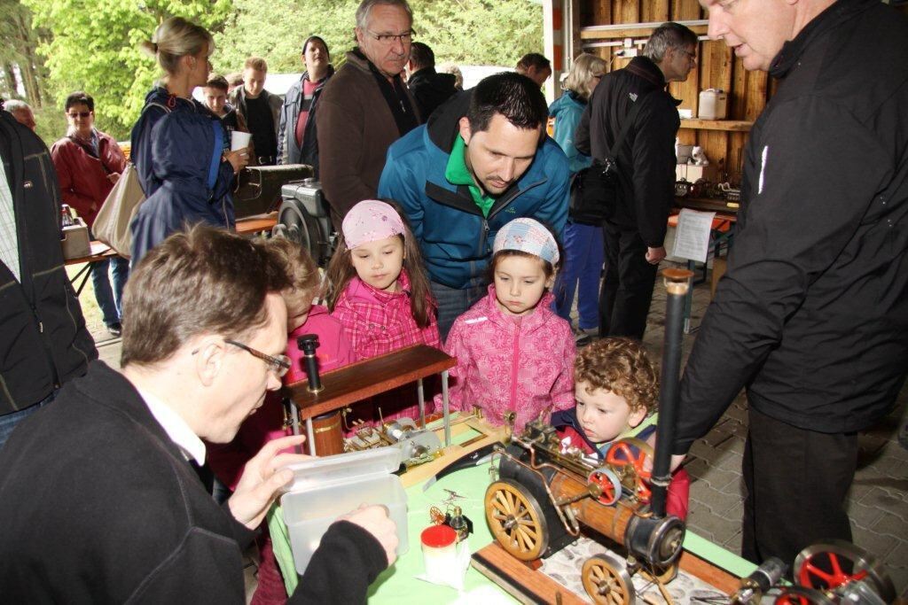 30. Oldtimer- und Dampfmaschinenfest Dottingen 2014