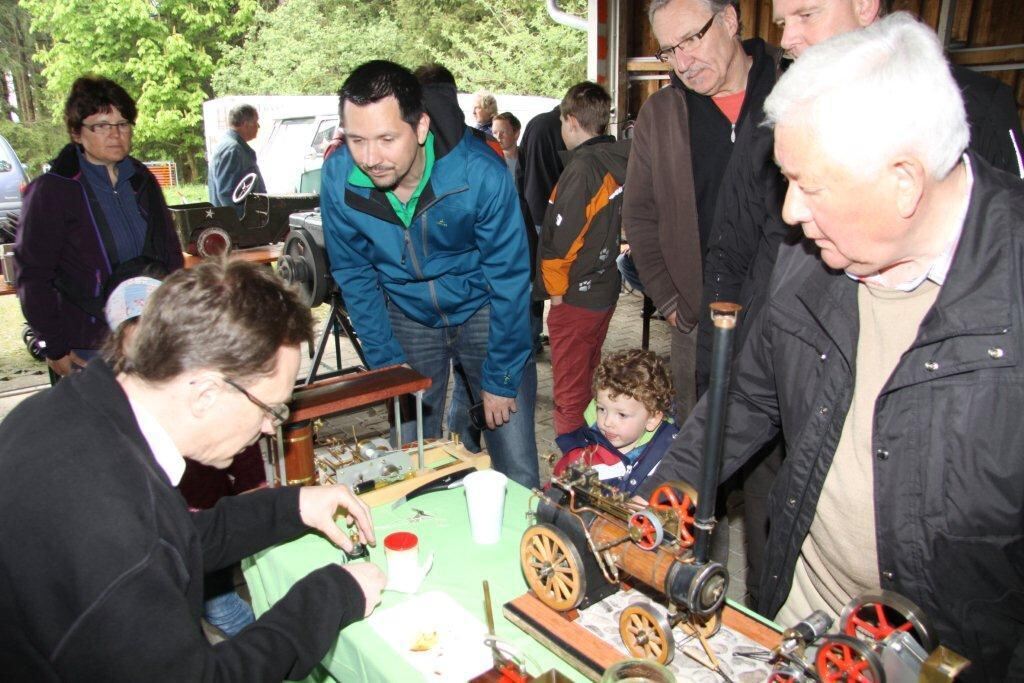 30. Oldtimer- und Dampfmaschinenfest Dottingen 2014