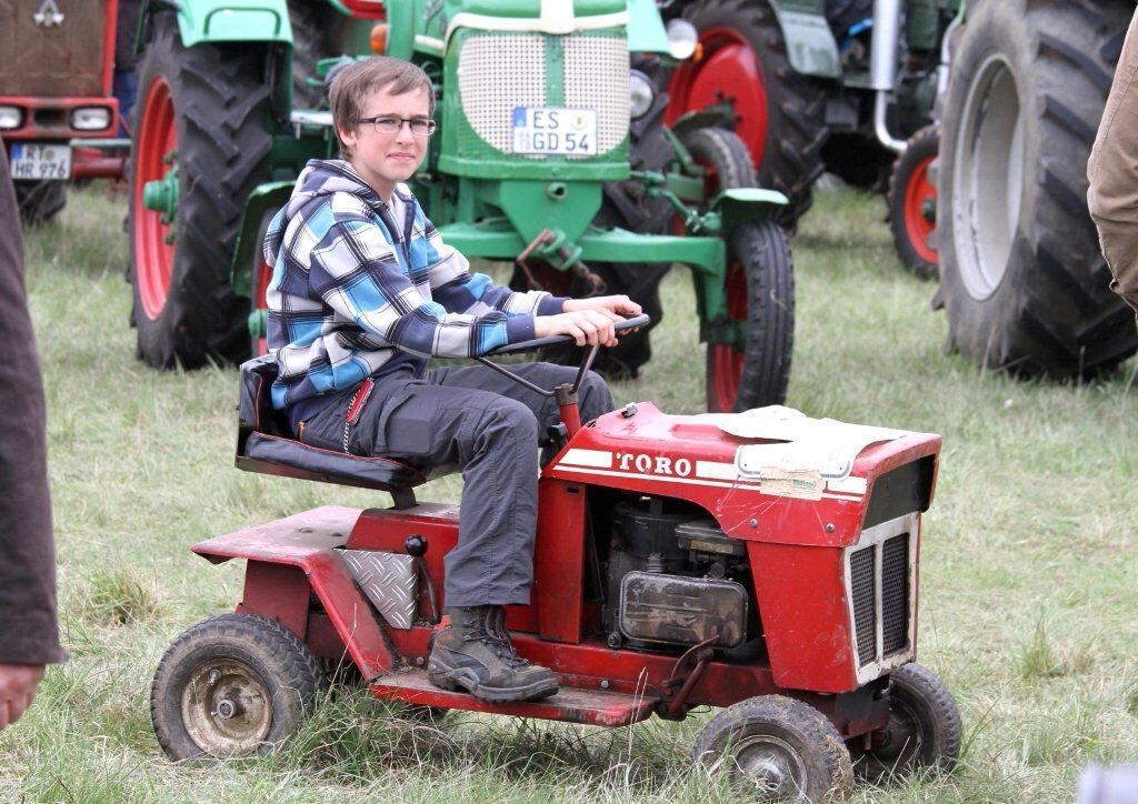 30. Oldtimer- und Dampfmaschinenfest Dottingen 2014