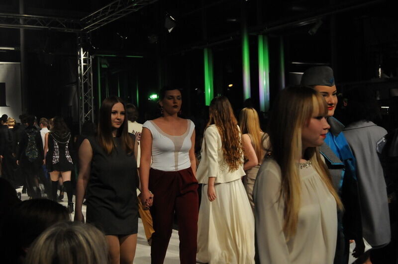 Modenschau Metzinger Modeschüler Audi-Zentrum Reutlingen 2014