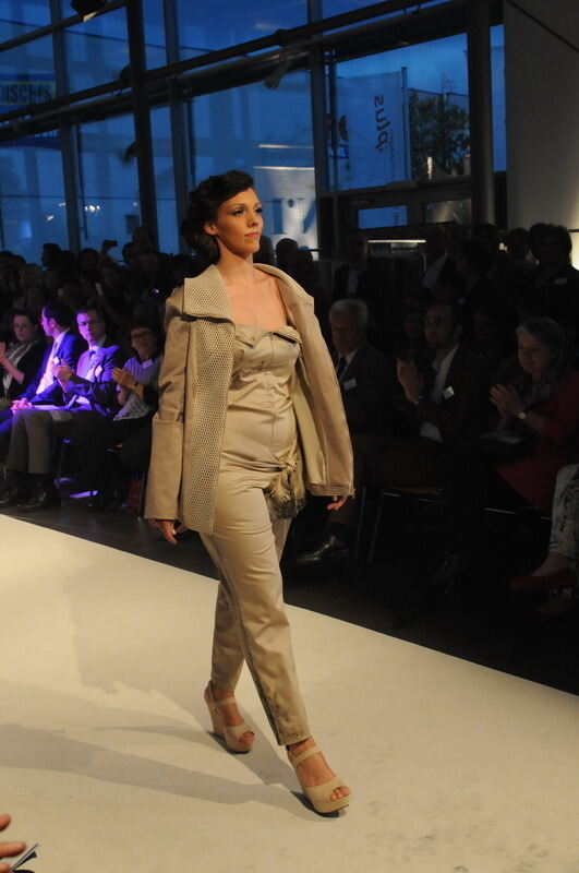 Modenschau Metzinger Modeschüler Audi-Zentrum Reutlingen 2014