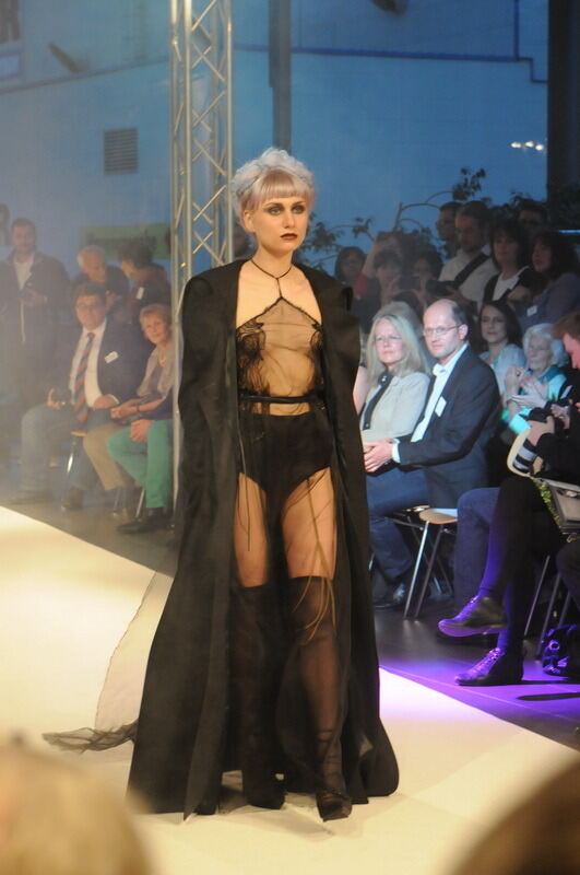 Modenschau Metzinger Modeschüler Audi-Zentrum Reutlingen 2014