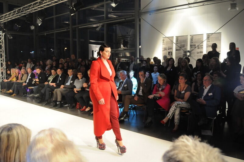 Modenschau Metzinger Modeschüler Audi-Zentrum Reutlingen 2014