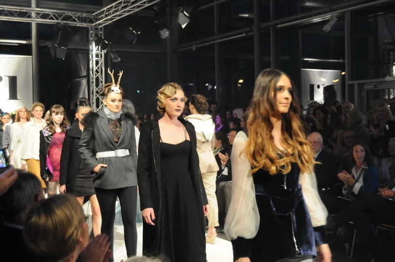 Modenschau Metzinger Modeschüler Audi-Zentrum Reutlingen 2014