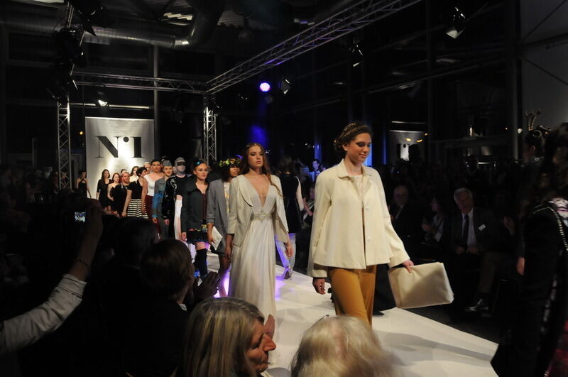 Modenschau Metzinger Modeschüler Audi-Zentrum Reutlingen 2014