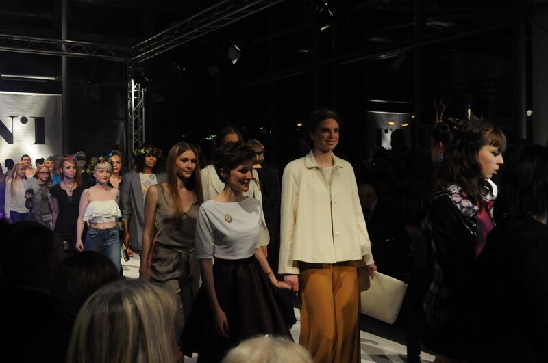 Modenschau Metzinger Modeschüler Audi-Zentrum Reutlingen 2014