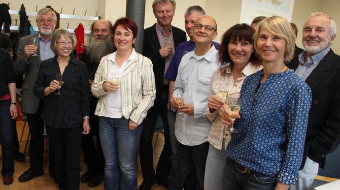 Die Grünen und Unabhängigen in Ohmenhausen hatten Grund zum Feiern. FOTO: LEISTER