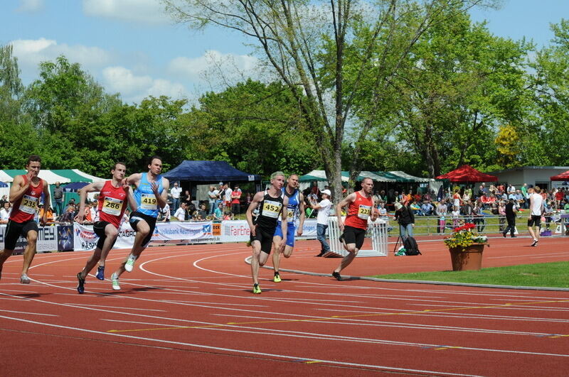 Internationales Läufermeeting der krummen Strecken Pliezhausen 2014