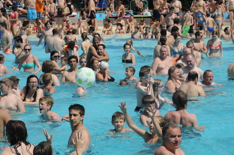Freibad Reutlingen Pfingsten 2014