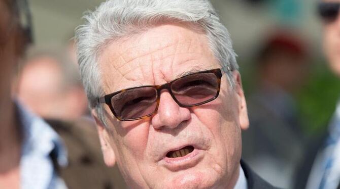 Bundespräsident Gauck: Notfalls muss Deutschland auch mit militärischen Mitteln Verantwortung übernehmen. Foto: Maurizio Gamb Bundespräsident Gauck: Notfalls muss Deutschland auch mit militärischen Mitteln Verantwortung übernehmen. Foto: Maurizio Gamb