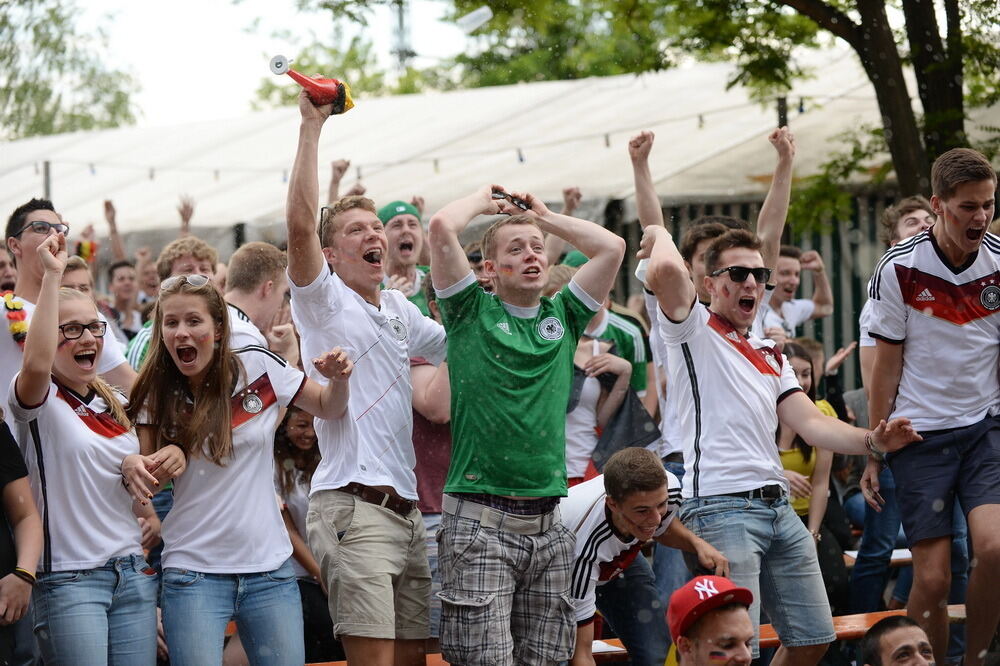 deutschland_portugal_wm2014_trinkhaus_13 (JPG)