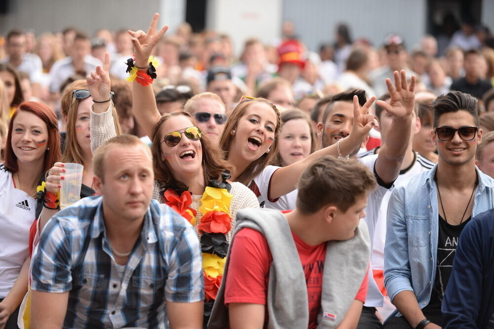 deutschland_portugal_wm2014_trinkhaus_26 (JPG)