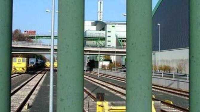 Gibt es doch eine Lösung, den Müll aus der Region per Bahn statt Lastwagen zur Verbrennung nach Stuttgart zu befördern? FOTO: SC