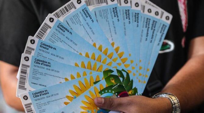 Die FIFA nennt erstmals die Zahl an konfiszierten Tickets im Skandal um den illegalen Weiterverkauf von WM-Eintrittskarten. V