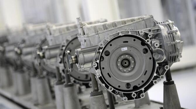 Volkwagen-Getriebe im VW Werk Baunatal (Hessen). Der deutsche Wachstummotor stottert. Foto: Uwe Zucchi