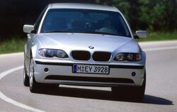 Eine 3er Limousine von BMW aus dem Modelljahr 2002. Foto: Fotoreport BMW AG/Archiv
