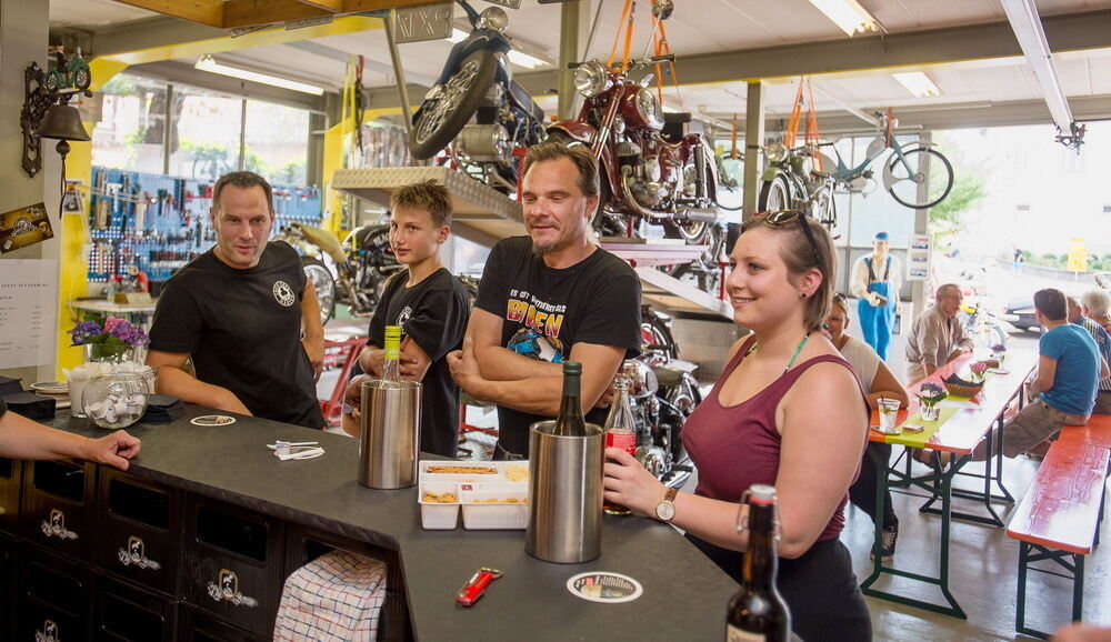Dorffest Jettenburg Wir, die Härten 2014