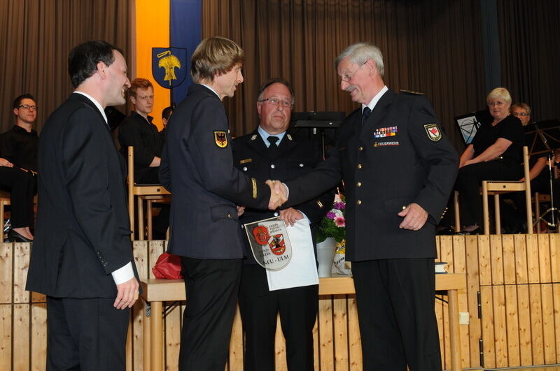 Kreisbrandmeisters Karl Hermann verabschiedet