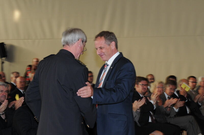 Kreisbrandmeisters Karl Hermann verabschiedet