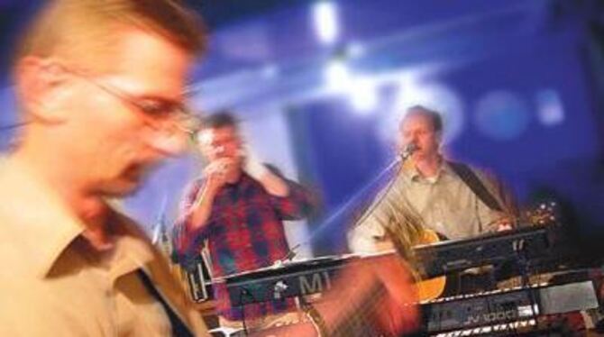 Im Keller geht der Punk ab: Seit zwanzig Jahren spielen »Index« - hier Manfred Pflumm, Neuzugang Alexander Grauer un