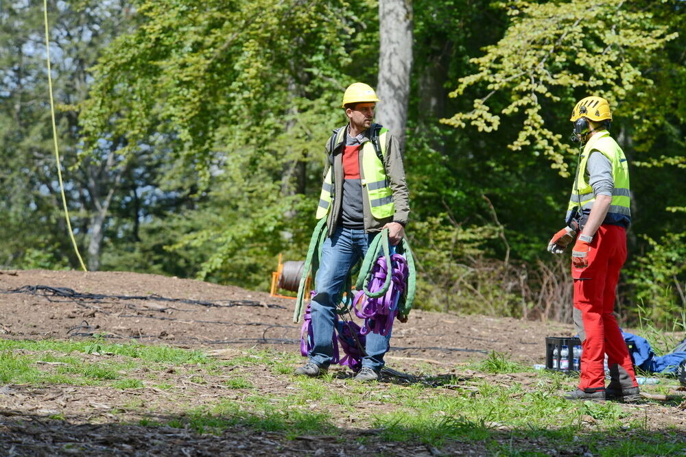 Aufbau Windmessmast auf dem Hochfleck