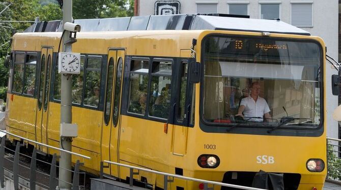 Die »Zacke«, wie die Bürger Stuttgarts die Zahnradbahn nennen, feiert morgen ihr 130-jähriges Bestehen.
