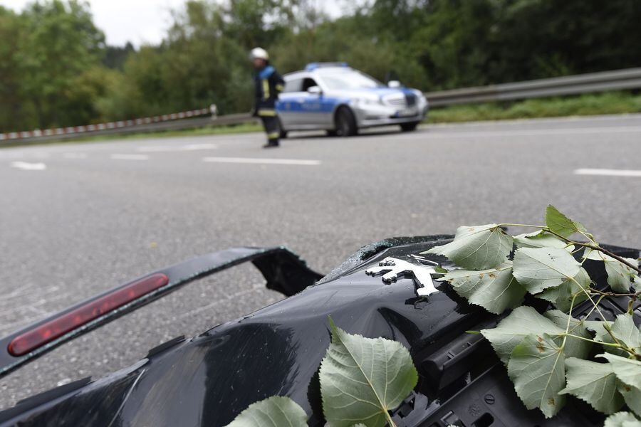 Horror-Unfall auf der B313 bei Trochtelfingen