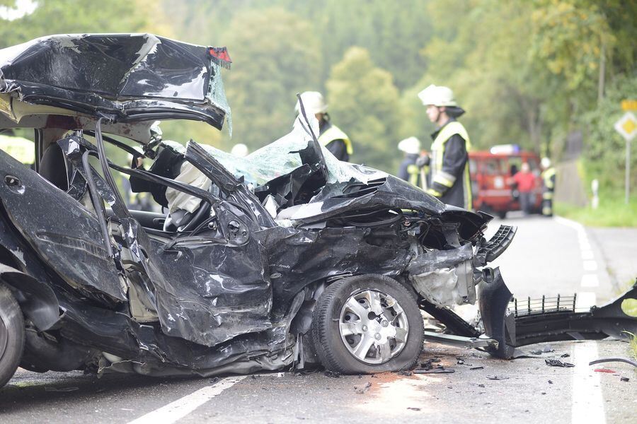 Horror-Unfall auf der B313 bei Trochtelfingen