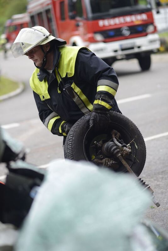Horror-Unfall auf der B313 bei Trochtelfingen