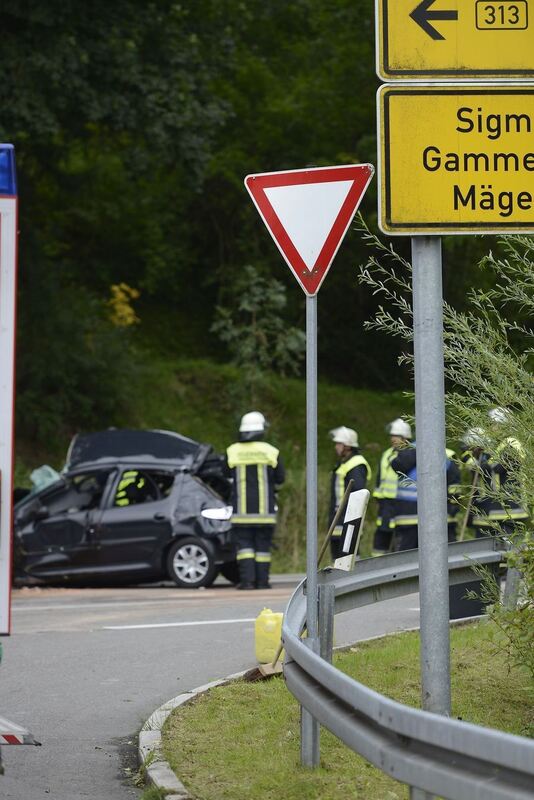Horror-Unfall auf der B313 bei Trochtelfingen