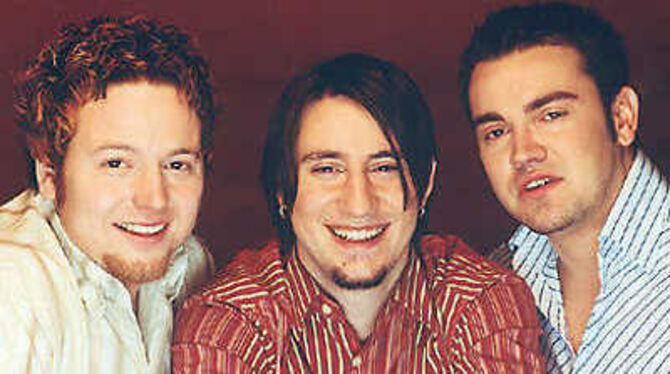 Als ein Schritt zum Ziel sehen Theo Eissler (rechts) und seine beiden Kollegen von »Beatbetrieb« Tobi Wörner (links)