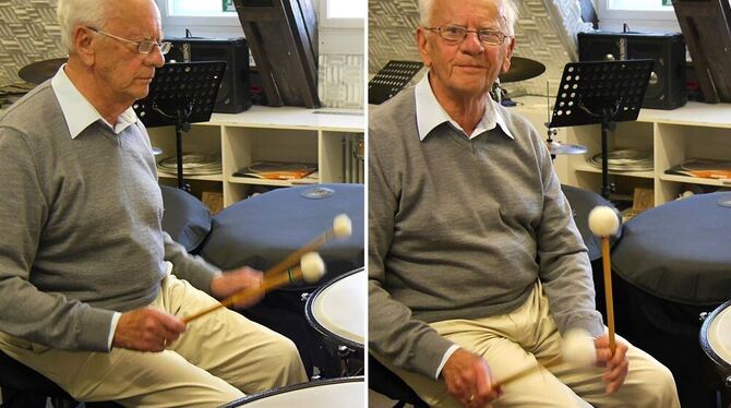 Konzentration, Demonstration, Spaß an der Sache – der 88-jährige Lothar Wüsteney beim Üben in der Musikschule.  FOTOMONTAGE: ELS