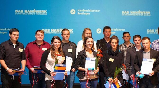 Die Vertreter der Handwerkskammer (von links) Karl-Heinz Goller , Ulrich Bopp, Dr. Joachim Eisert und Dr. Harry Brambach bei der