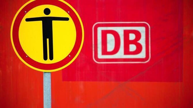Die Lokführergewerkschaft GDL hat zu einem viertägigen Streik bei der Deutschen Bahn aufgerufen. Foto: Jens Büttner/dpa