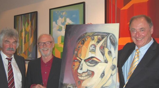 »Perspektiven eines Bürgermeisters im November 2014« ist eines der Werke von Gernot Bizer (Mitte), die jetzt im Trochtelfinger R »Perspektiven eines Bürgermeisters im November 2014« ist eines der Werke von Gernot Bizer (Mitte), die jetzt im Trochtelfinger R