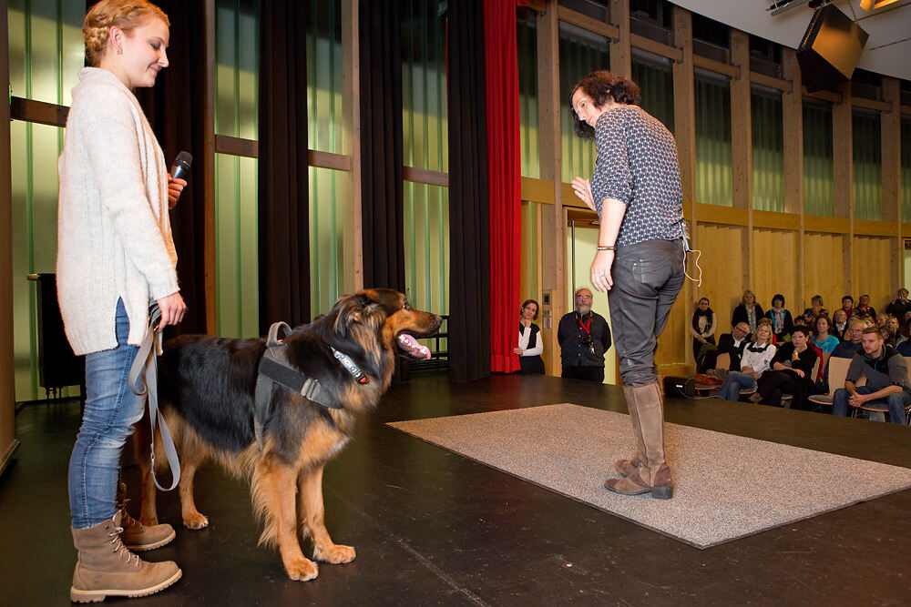 »Hundeflüsterin« Maike Nowak in Gomaringen