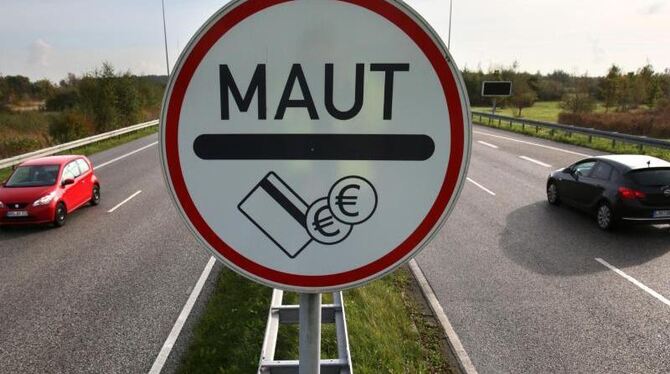 Doch kein dauerhafter Schutz vor Mehrkosten für deutsche Autofahrer? Die Grünen kritisieren die Mautpläne der Bundesregierung