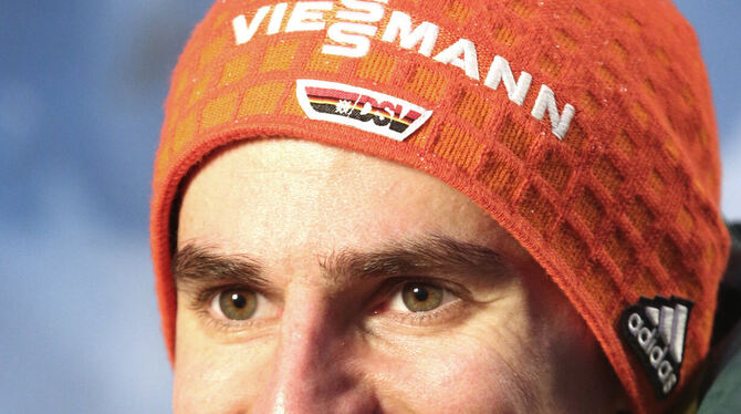 Bronze in Oberstdorf erfüllt Richard Freitag sichtlich mit Stolz. FOTO: DPA Bronze in Oberstdorf erfüllt Richard Freitag sichtlich mit Stolz. FOTO: DPA