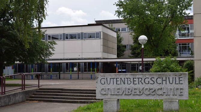 In der Gutenbergschule sollen die Räume für die Kernzeitbetreuung saniert und um einen Essensraum ergänzt werden.  ARCHIVFOTO: N