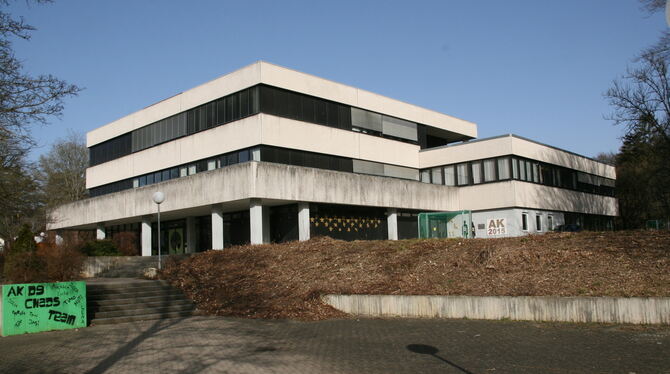 Die Münsterschule in Zwiefalten ist auch baulich in die Jahre gekommen. FOTO: HT