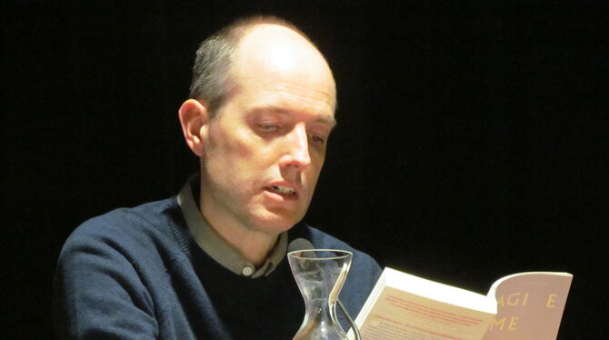 Adam Haslett, der 2009 mit Jonathan Franzen und Daniel Kehlmann die Tübinger Poetik-Dozentur gestaltete, las am Dienstagabend im