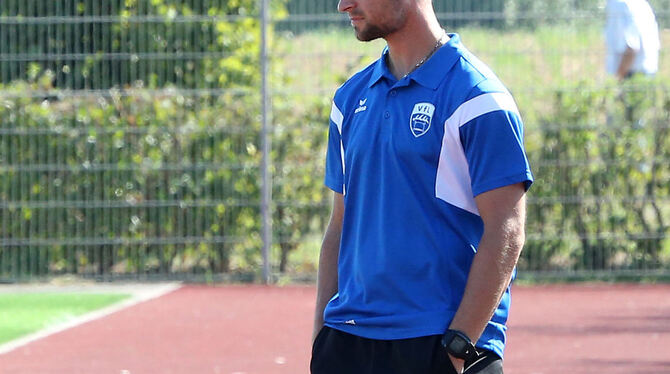 Trainer Michael Konietzny startet nach der Winterpause mit dem VfL Pfullingen in die zweite Hälfte der Verbandsliga-Saison.   FO