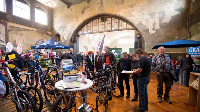 Gut besucht war die BIKE & more im vergangenen Jahr. Die Neuauflage bietet ein noch größeres Angebotsspektrum.  FOTO: TRINKHAUS