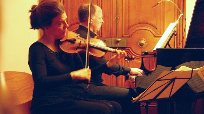 Anke Dill und Florian Wiek.  FOTO: GÖGGEL