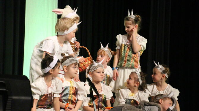 So jung und schon Musicaldarsteller: Die Aufführung »Im Märchenwald« brachte auch kleinere Musikschüler auf die Bühne. FOTO: PR