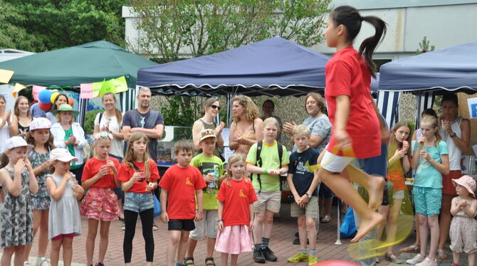 Mit dem Aktionstag für Kinder, Jugendliche und Familien beginnt im Juni das erste Gemeindefest in Lichtenstein.  ARCHIV-FOTO: BI
